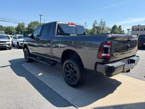 Used 2023 RAM 2500 Big Horn w/ Level 2 Equipment Group AWD/4WD image 5
