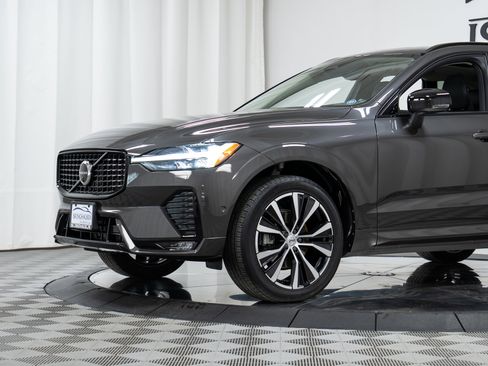 Certified 2023 Volvo XC60 B5 Plus w/ Climate Package image 25