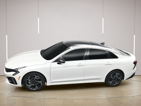 Used 2025 Kia K5 GT-Line w/ GT-Line Premium Package FWD image 39