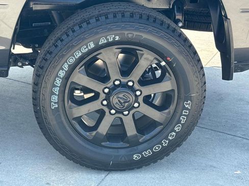 New 2025 RAM 2500 Big Horn AWD/4WD image 38