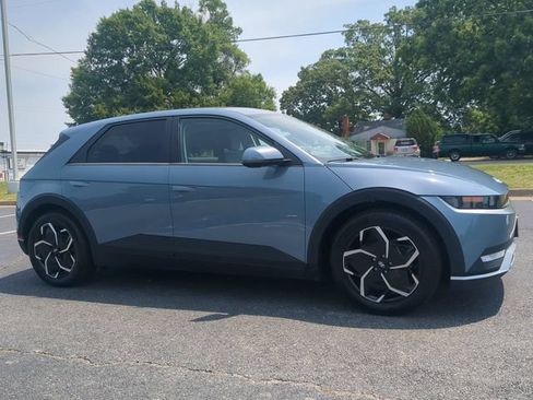 Used 2024 Hyundai Ioniq 5 SEL RWD image 2