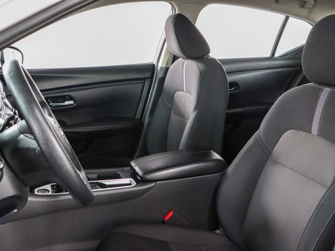 Used 2024 Nissan Sentra SV FWD image 23