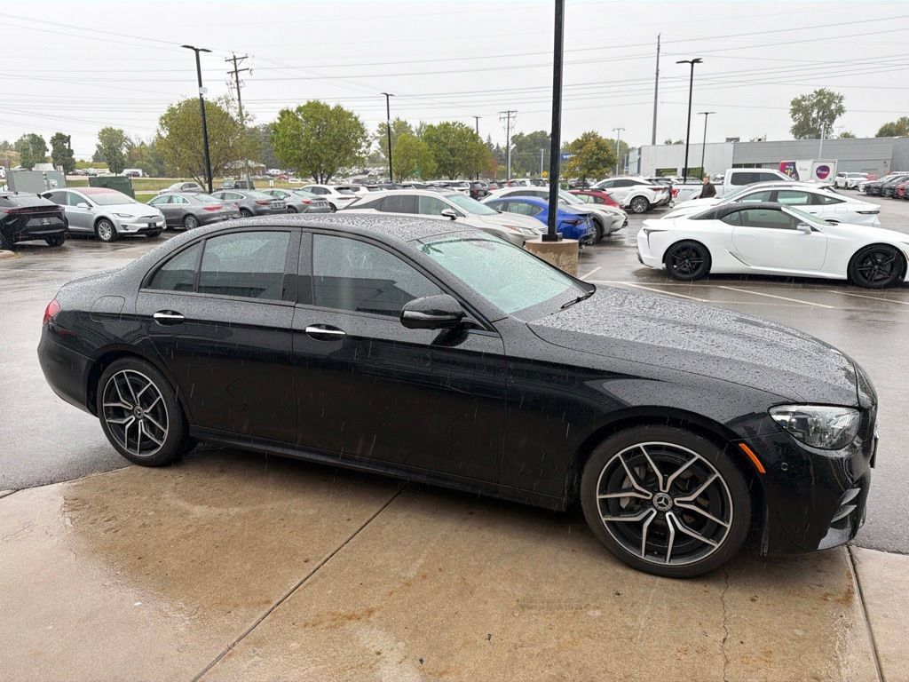 Used 2022 Mercedes-Benz E 350 4MATIC Sedan image 13