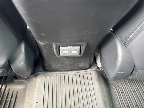 Used 2025 Lexus UX 300h AWD w/ Cold Area Package image 17