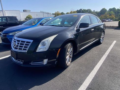 Used 2013 Cadillac XTS Premium FWD image 4