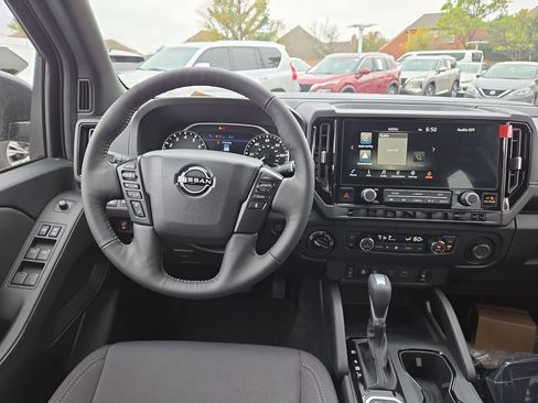 New 2026 Nissan Frontier SV w/ SV Convenience Package image 13