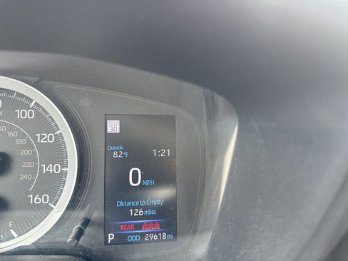 Used 2022 Toyota Corolla LE image 37