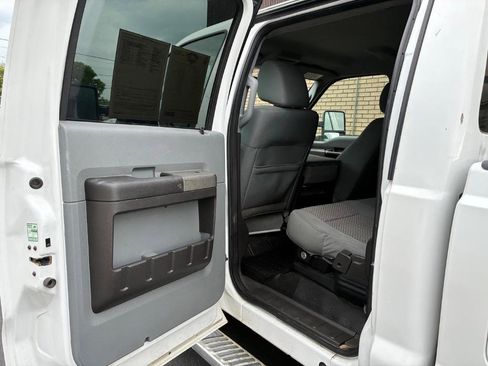 Used 2011 Ford F250 XLT w/ XLT Appearance Pkg AWD/4WD image 21