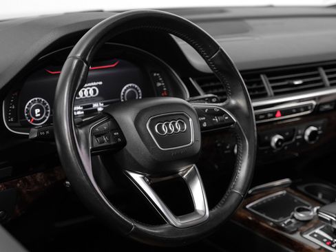 Used 2017 Audi Q7 3.0T Premium Plus image 14