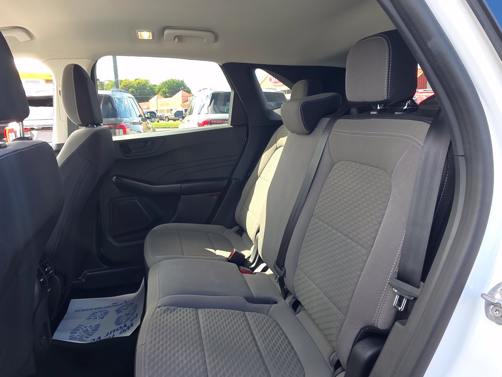 Used 2022 Ford Escape SE w/ SE Sport Appearance Package AWD/4WD image 24