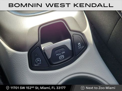 Used 2018 Jeep Compass Latitude image 24