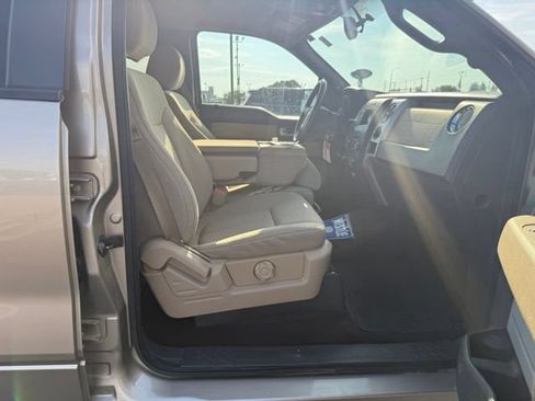 Used 2014 Ford F150 XLT w/ Equipment Group 302A Luxury AWD/4WD image 12