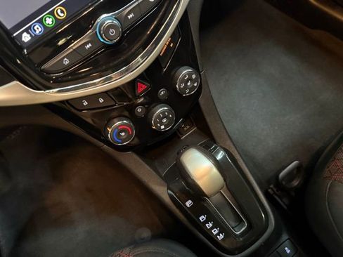 Used 2020 Chevrolet Sonic LT w/ Convenience Package image 30