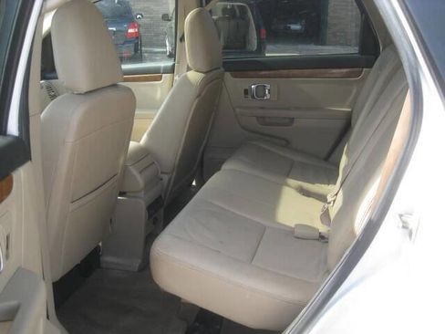 Used 2009 Suzuki XL7 Luxury image 12