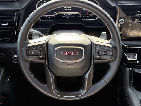 Used 2022 GMC Sierra 1500 AT4 w/ AT4 Premium Package image 15