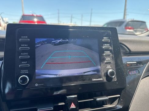Used 2022 Toyota Camry LE image 24