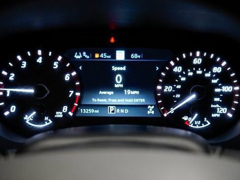 Used 2024 Nissan Frontier PRO-4X w/ Pro Premium Package image 25