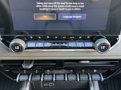 New 2026 Chevrolet Colorado ZR2 image 28