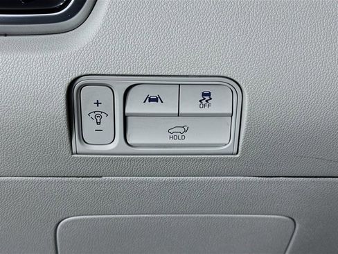 Used 2022 Kia Sorento SX image 11