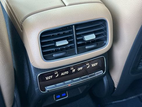 New 2026 Mercedes-Benz GLS 580 4MATIC image 13