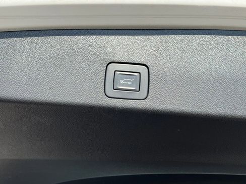 Certified 2023 Buick Encore GX Select image 36