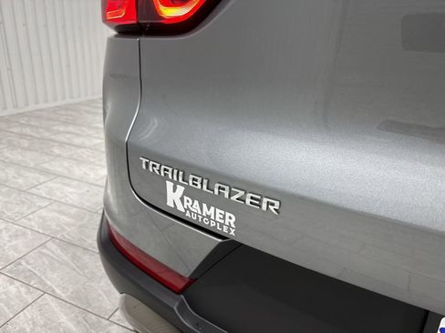 New 2026 Chevrolet TrailBlazer ACTIV FWD image 33