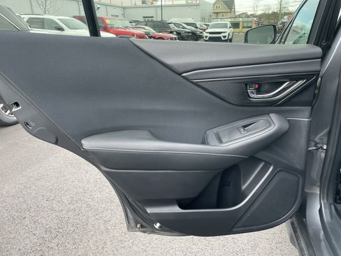 Used 2020 Subaru Outback Premium image 76