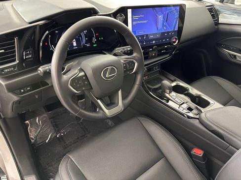 Used 2024 Lexus NX 350h AWD image 17