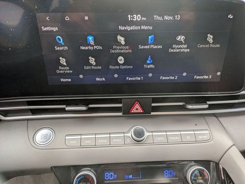 Certified 2023 Hyundai Elantra SEL w/ Convenience Package image 17