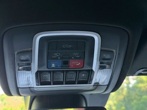 Used 2019 RAM 1500 Limited AWD/4WD image 27