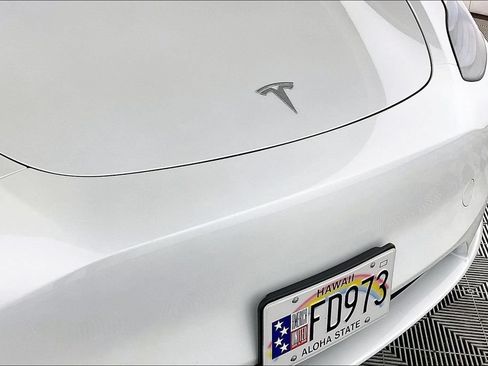 Used 2025 Tesla Model Y Long Range AWD/4WD image 30