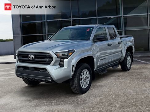 Certified 2025 Toyota Tacoma SR image 7