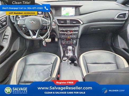 Used 2017 INFINITI QX30 Sport w/ Sport Leather Package image 11