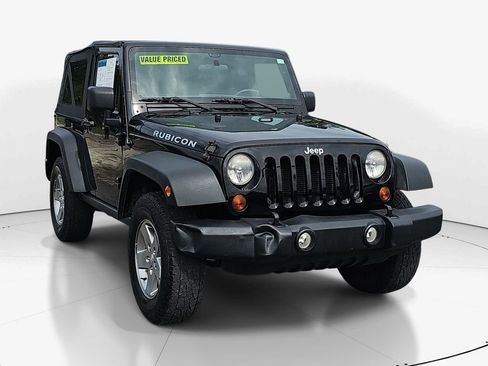 Used 2012 Jeep Wrangler Rubicon w/ Dual Top Group AWD/4WD image 3