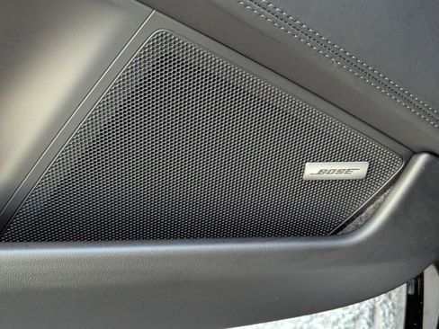 Certified 2025 Porsche 911 Carrera w/ Premium Package image 18