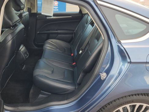 Used 2018 Ford Fusion Titanium image 26