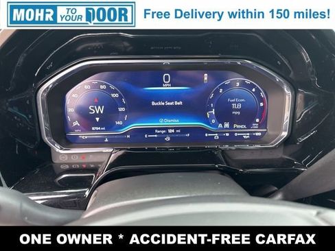 Used 2025 Chevrolet Silverado 2500 ZR2 w/ Technology Package image 19