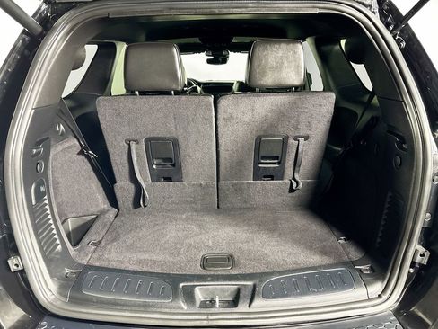 Used 2025 Dodge Durango GT image 22