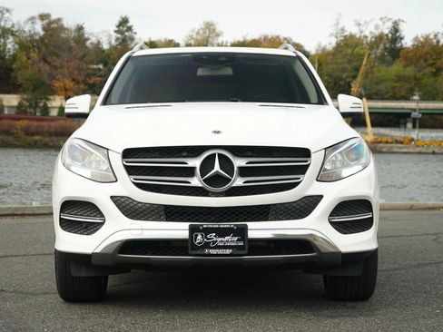 Used 2019 Mercedes-Benz GLE 400 4MATIC image 8
