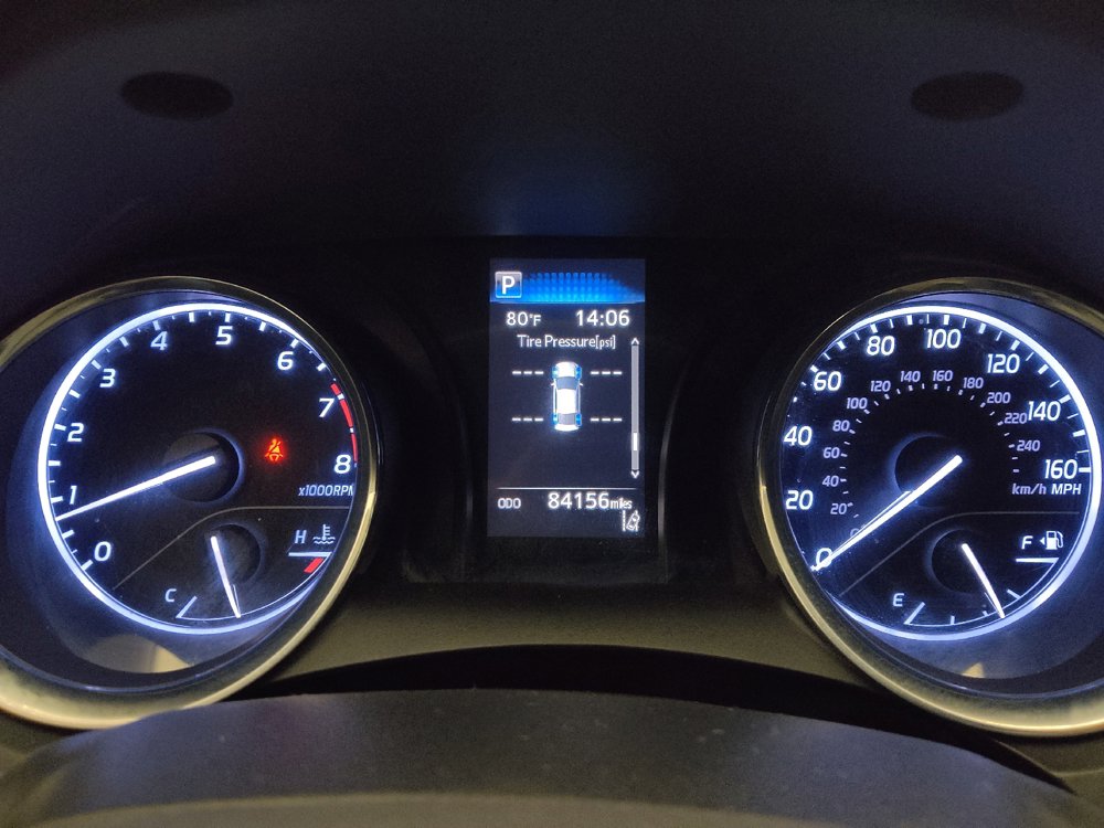 Used 2020 Toyota Camry SE w/ Carpet Mat Package FWD image 23