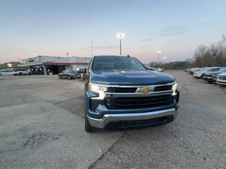 Used 2024 Chevrolet Silverado 1500 LT video 3