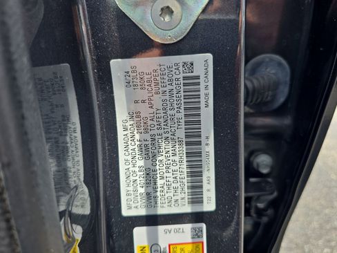 Certified 2024 Honda Civic EX image 31