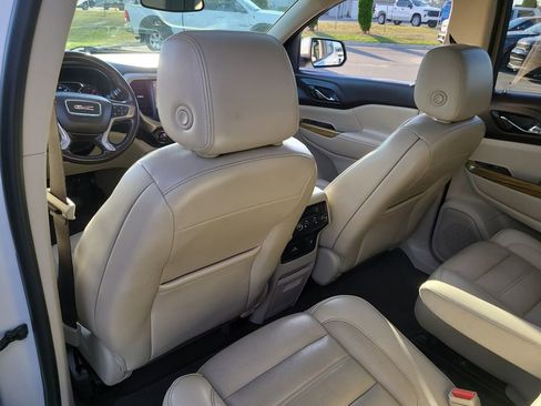 Used 2018 GMC Acadia Denali w/ Technology Package image 10