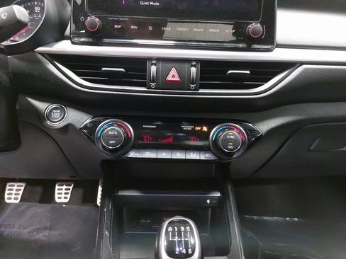 Used 2022 Kia Forte GT image 20