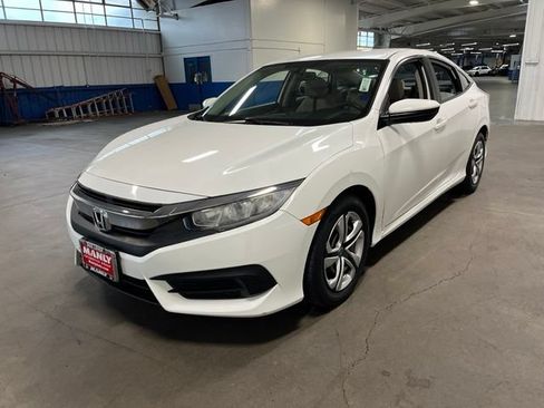 Used 2018 Honda Civic LX image 7