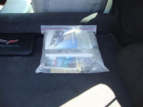 Used 2006 Chevrolet Corvette Coupe w/ Preferred Equipment Group image 12