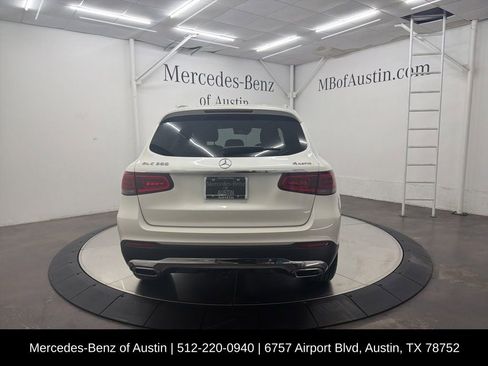 Used 2022 Mercedes-Benz GLC 300 4MATIC image 7