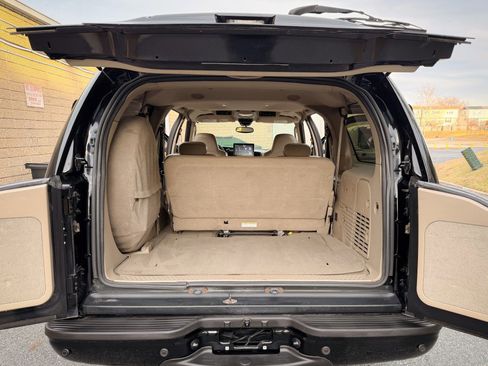 Used 2005 Ford Excursion Limited image 33