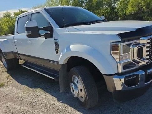 Used 2022 Ford F450 Lariat w/ Lariat Ultimate Package image 2