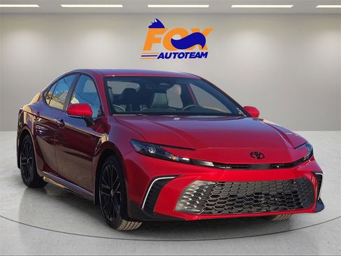 New 2026 Toyota Camry SE image 6